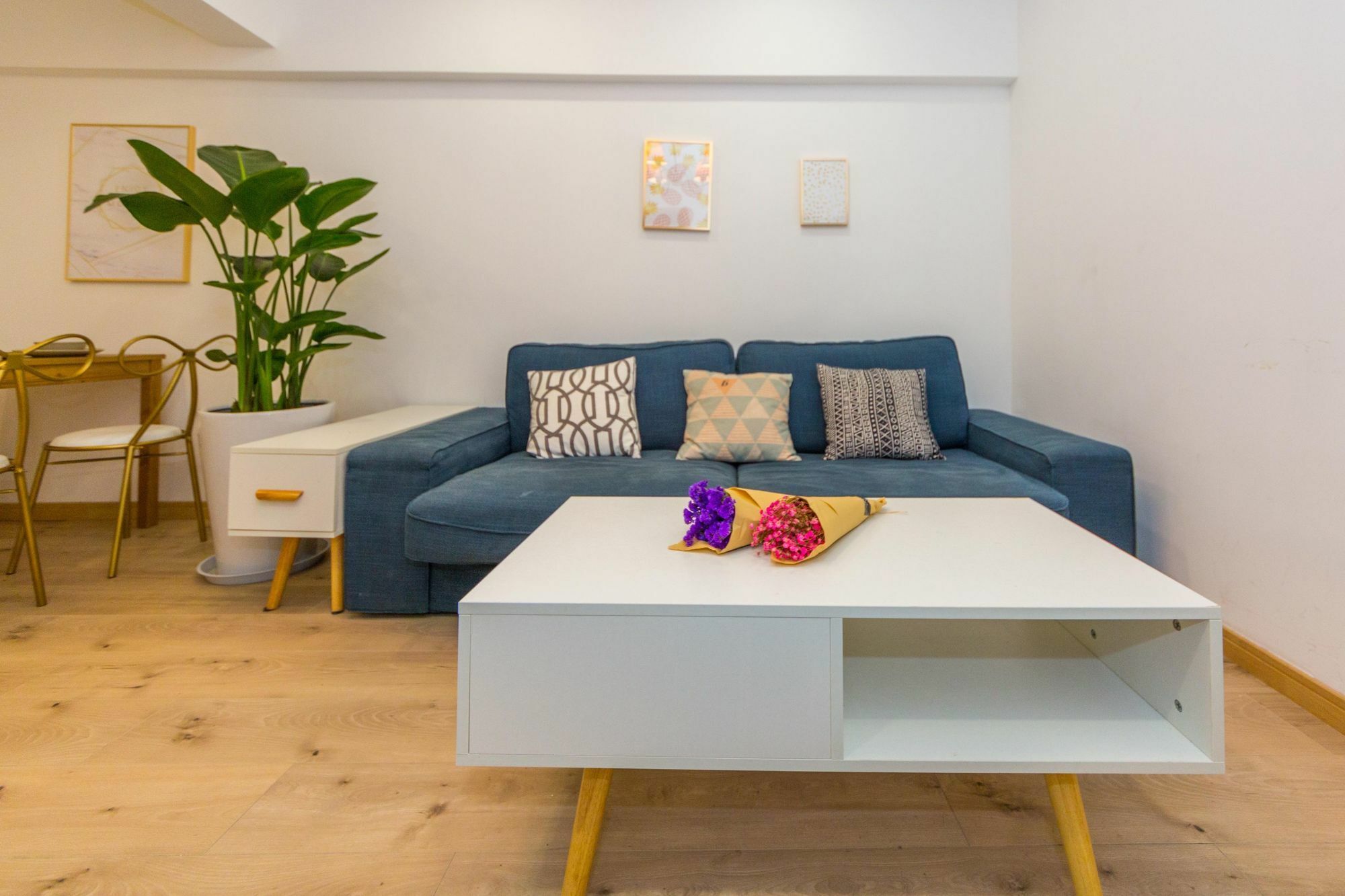 Henry'S Apartment - South Maoming Road Шанхай Екстериор снимка