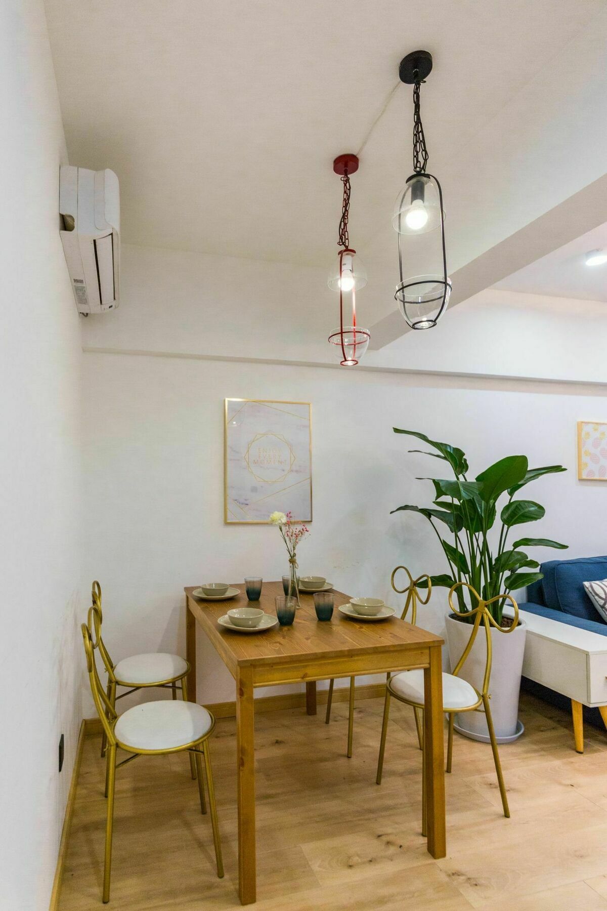 Henry'S Apartment - South Maoming Road Шанхай Екстериор снимка
