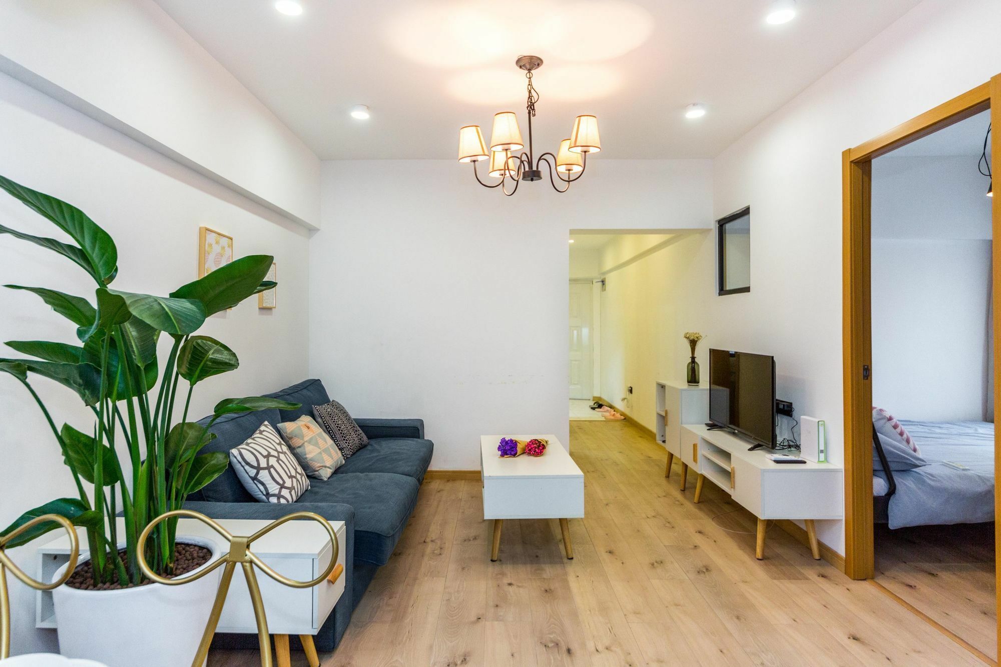 Henry'S Apartment - South Maoming Road Шанхай Екстериор снимка